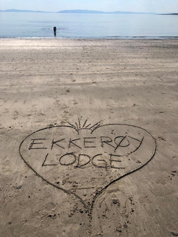 Ekkeroy Lodge - Arctic Living 瓦德瑟 外观 照片