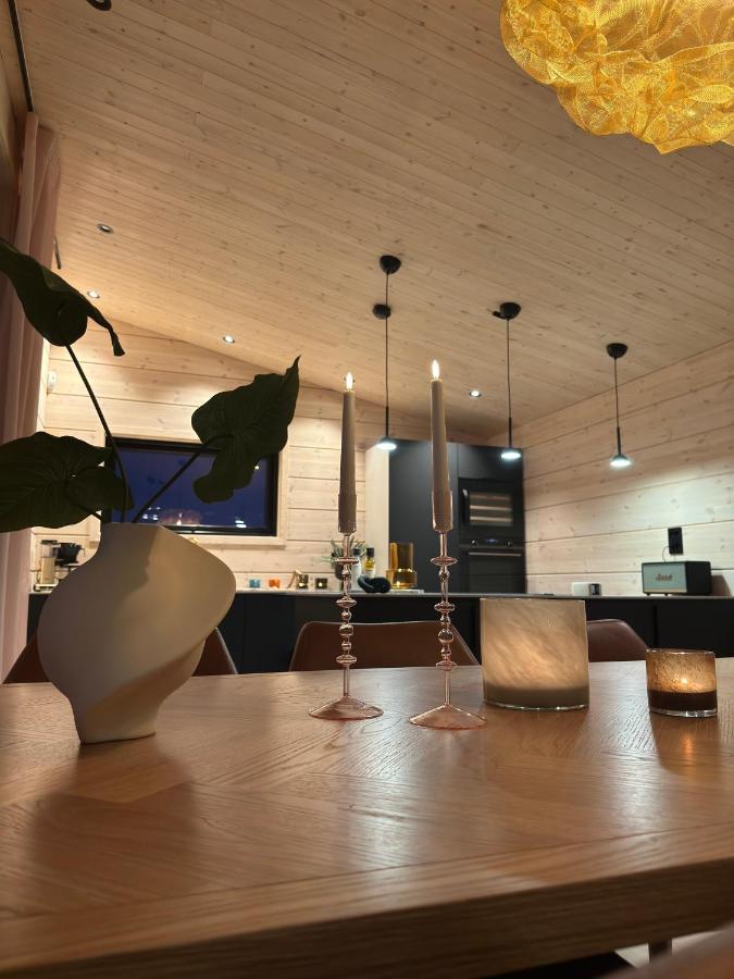 Ekkeroy Lodge - Arctic Living 瓦德瑟 外观 照片