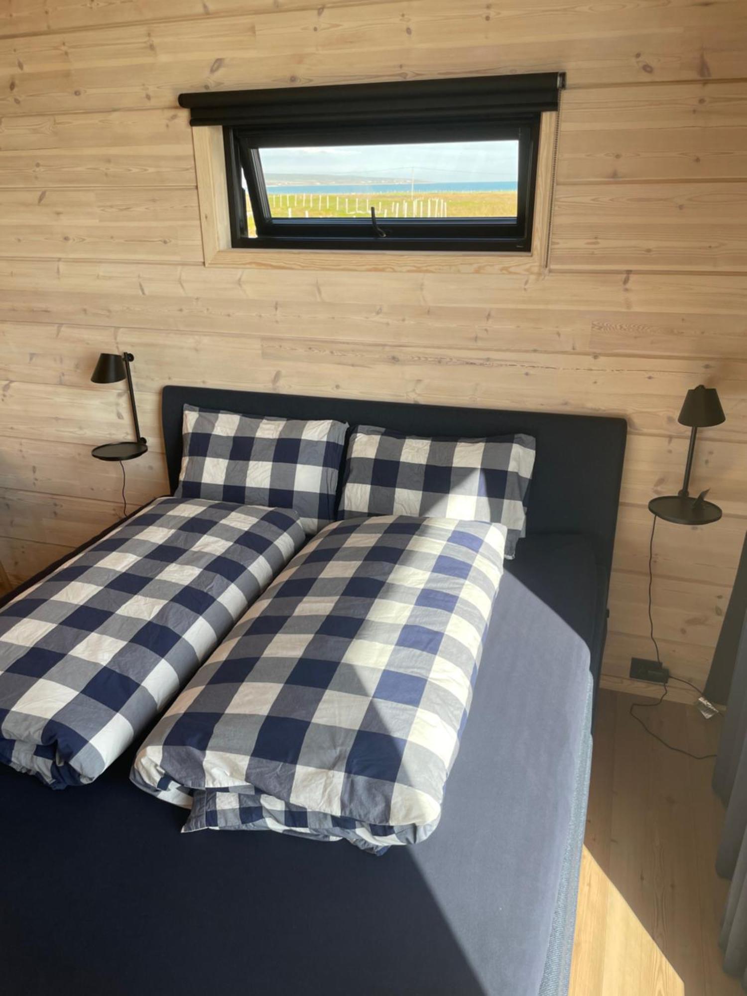 Ekkeroy Lodge - Arctic Living 瓦德瑟 外观 照片